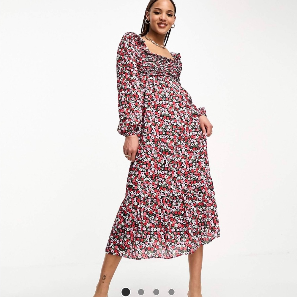 NWOT The Frolic disty floral shirred bust boho maxi dress